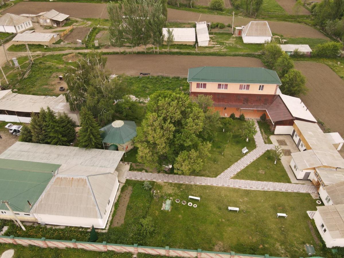 Гостевой дом Jekshen Imeni Karla Marksa  Экстерьер фото